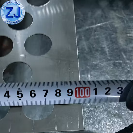Matériau de construction tôle perforée haut-parleur en métal perforé gril en métal